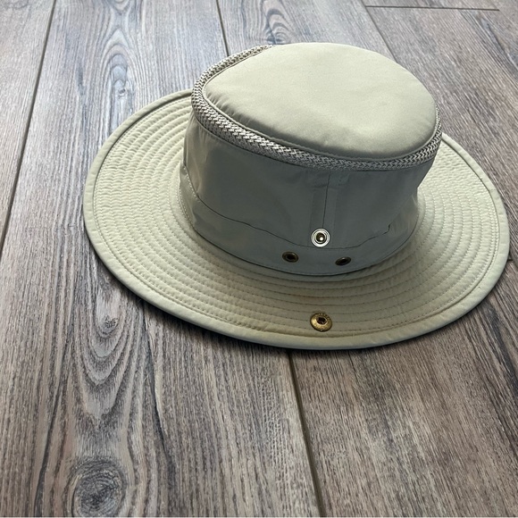 Tilley Endurables Airflo Hat  7 - no strings - Picture 2 of 9